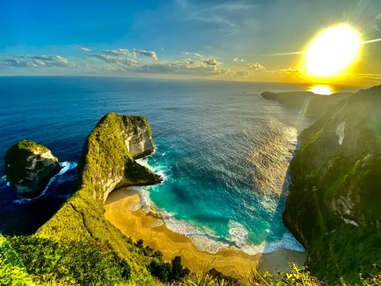 Boat to Nusa Penida and Nusa Lembongan