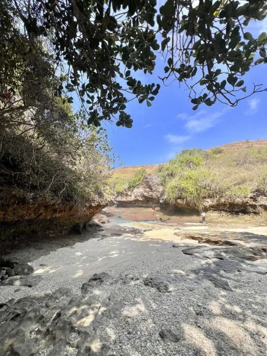 lumangan beach nusa penida.