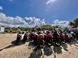 scooter:motorbike rental nusa penida