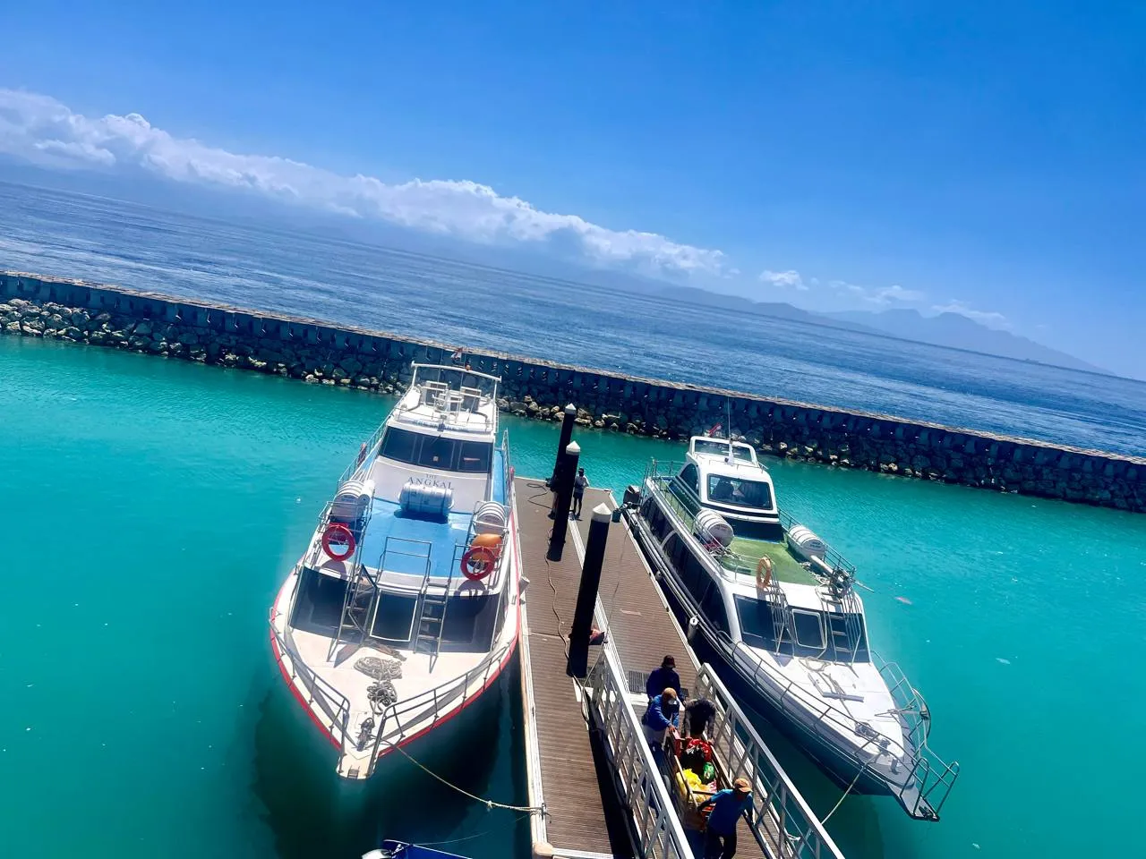 Grab a fast boat ticket to nusa penida